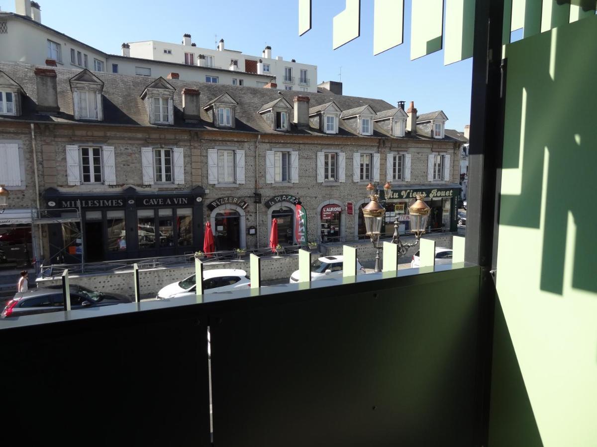 טרבה Cit'Hotel De La Marne מראה חיצוני תמונה
