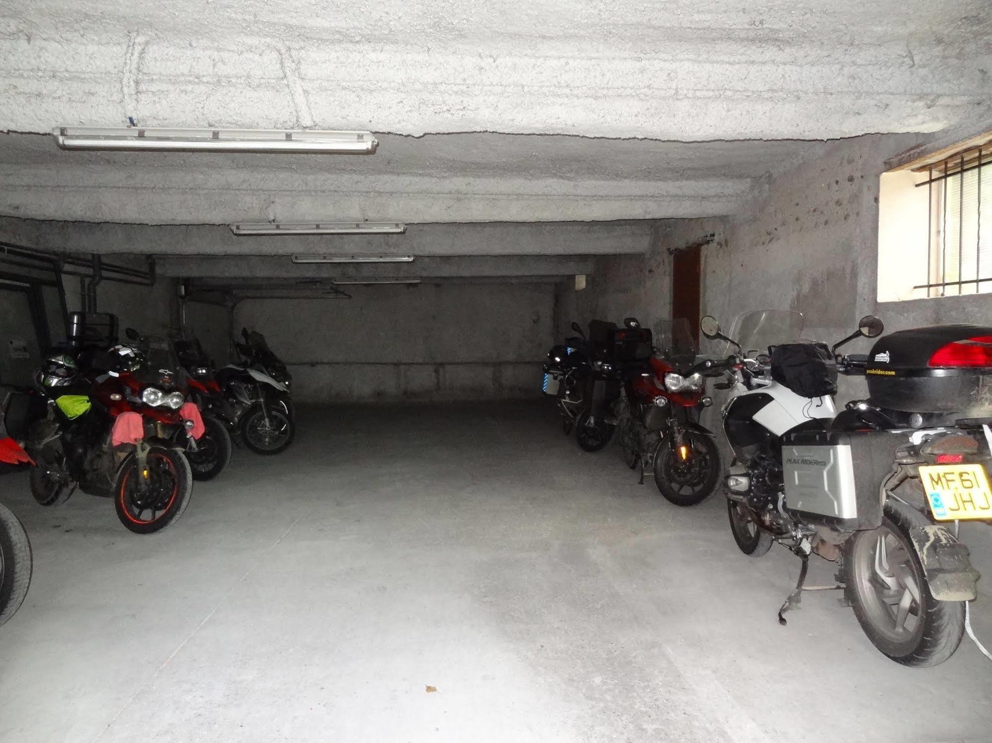טרבה Cit'Hotel De La Marne מראה חיצוני תמונה