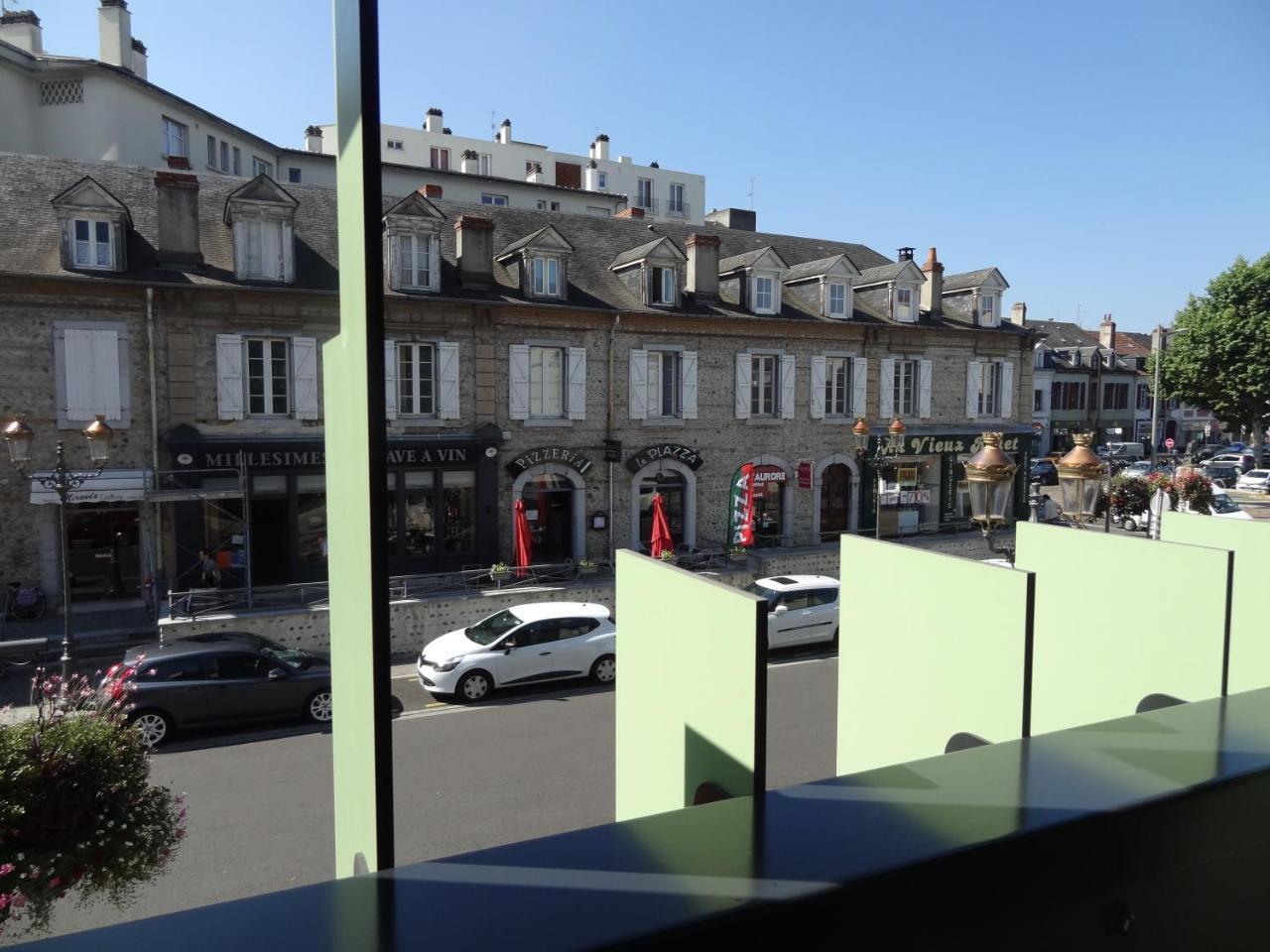 טרבה Cit'Hotel De La Marne מראה חיצוני תמונה